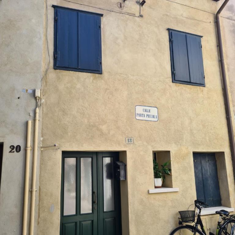 CENTRO STORICO - Appartamento con 2 Camere da Letto - 12