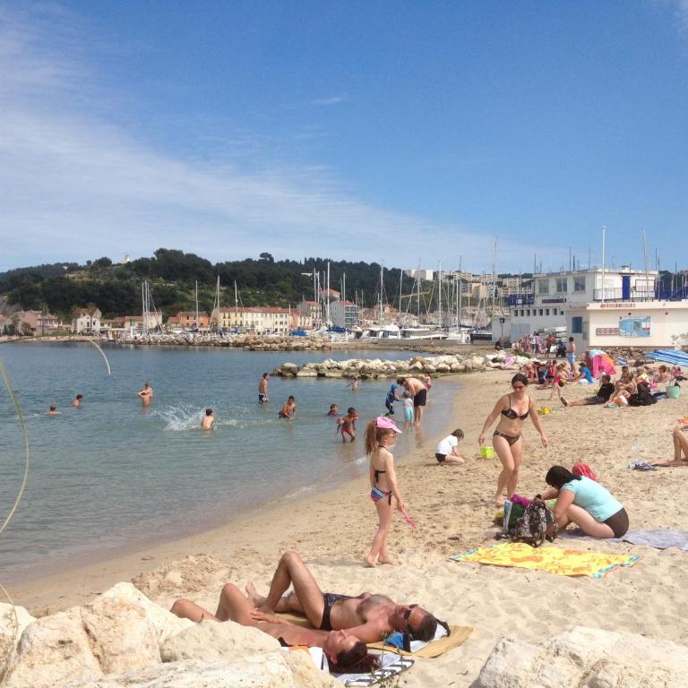 Appartement climatisé entre plage et port de Saint Mandrier - Apartment mit Gartenblick - 25