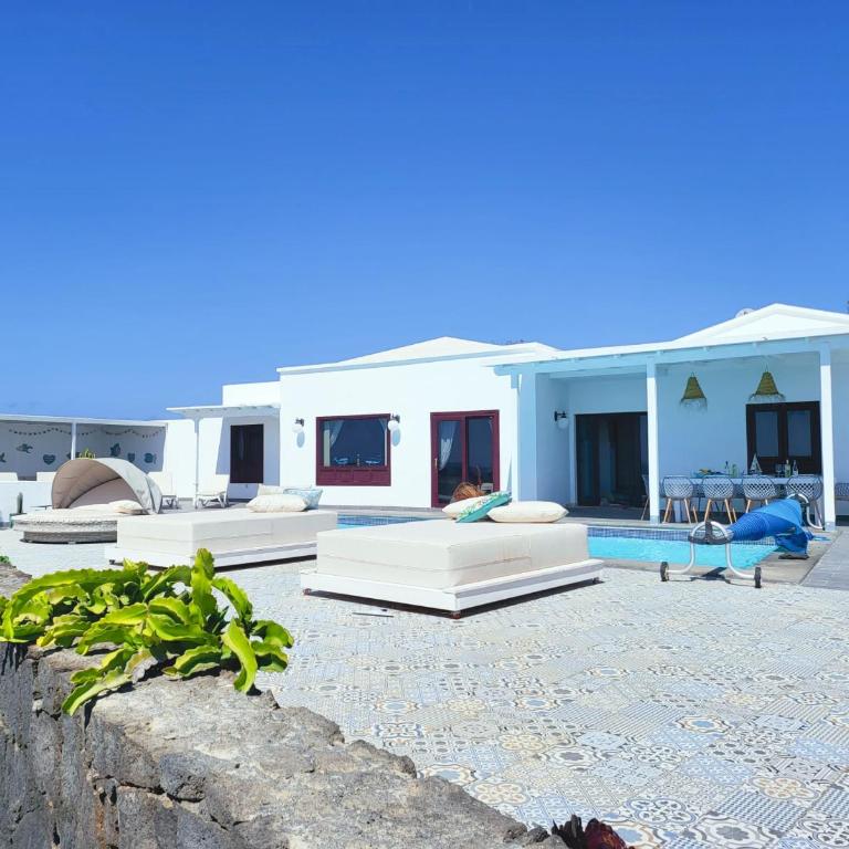 Villa Sunset Paradise with panoramic sea view, first line, sunsets - Villa - 10