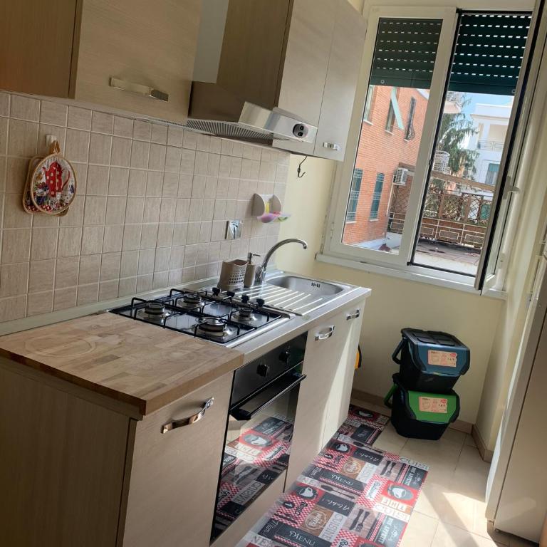 Da Giulia - Camera Queen con Bagno in Comune - 9