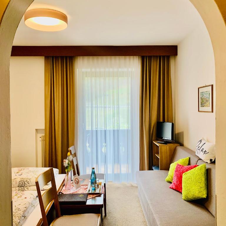 Tannerhof Bed & Breakfast - Camera Matrimoniale con Balcone - 3