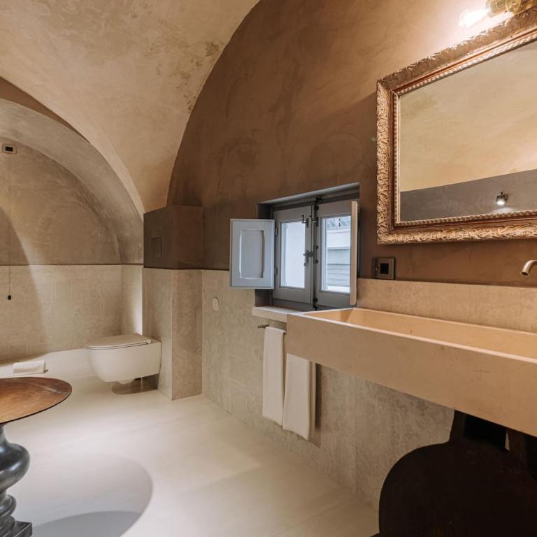 Paragon 700 Boutique Hotel & SPA - Suite Deluxe - 13