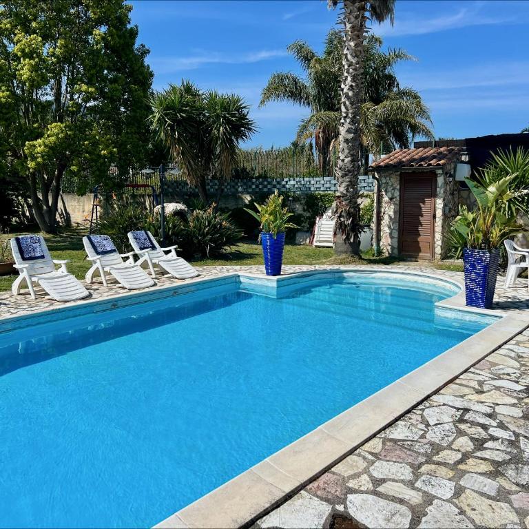 Villa Inserra Deluxe - Deluxe Quadruple Room - 26