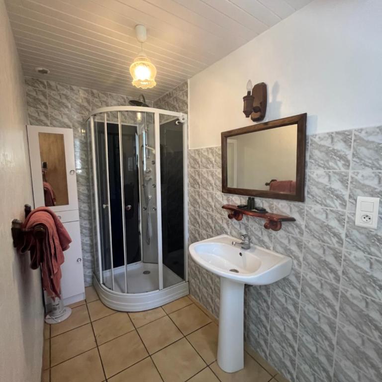 Petites maisons avec piscine - Casa con 1 Camera da Letto - 14
