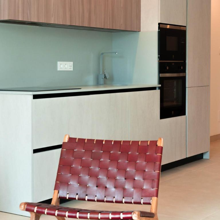 Rooms & Suites Loft 2F - Central Arrecife, Lanzarote - Free Parking - Deluxe King Studio - 7