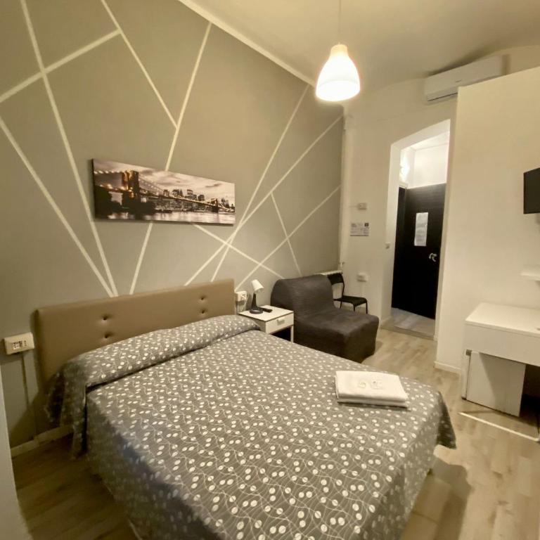 Guest House Minas - Double Room with Private Bathroom - 8