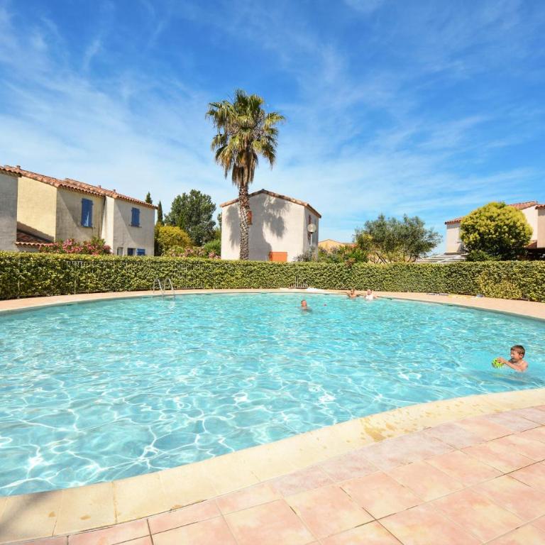 Cozy Home In Aigues-Mortes With Wifi - Maison de Vacances 2 Chambres - 11
