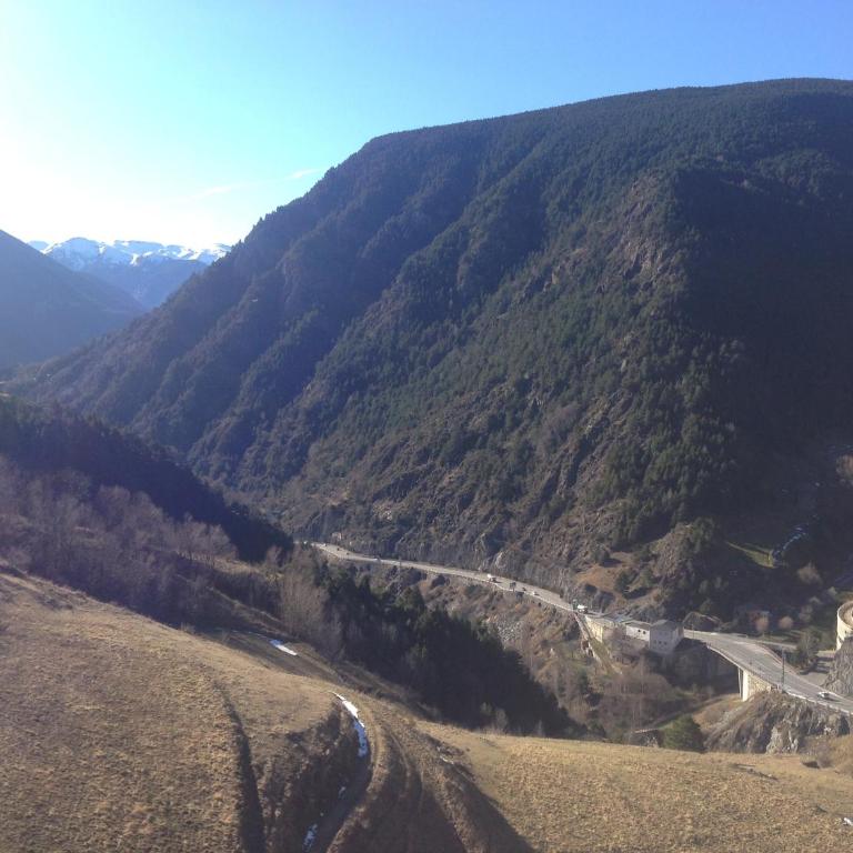 Apartaments Ashome - Apartamento de 2 dormitorios con balcón - Carretera de Prats, Canillo - 10