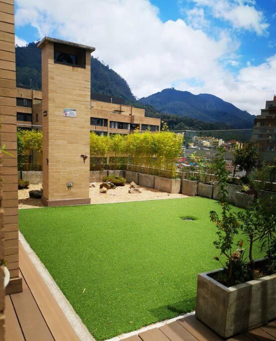 Loft nuevo, moderno, central - Apartamento de 1 dormitorio - 30