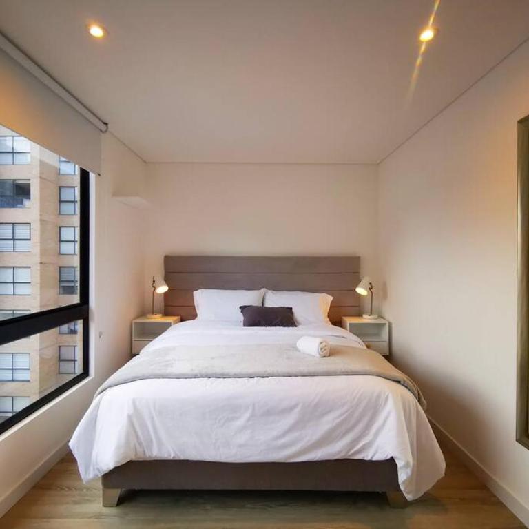 Loft nuevo, moderno, central - Apartamento de 1 dormitorio - 53