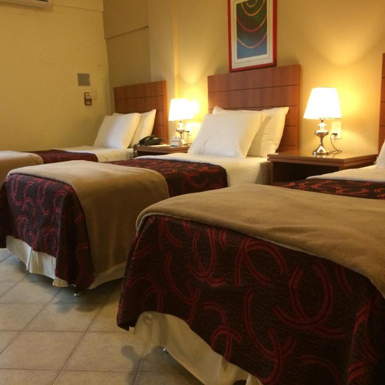 Convair Hotel - Triple Room - 4