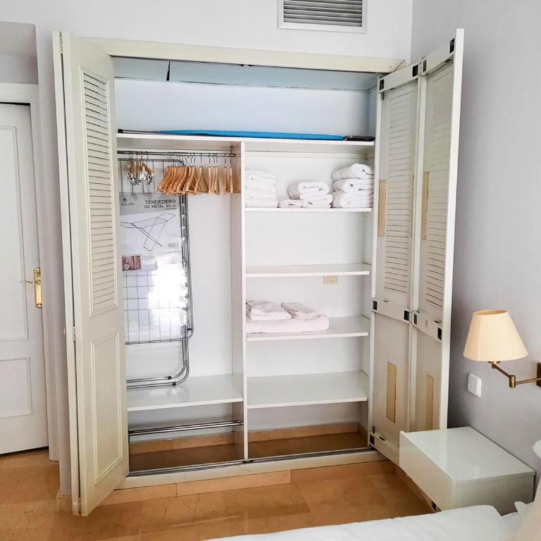 Sevilla Suite Torre Triana, parking free gratis! - Apartamento de 1 dormitorio - 13