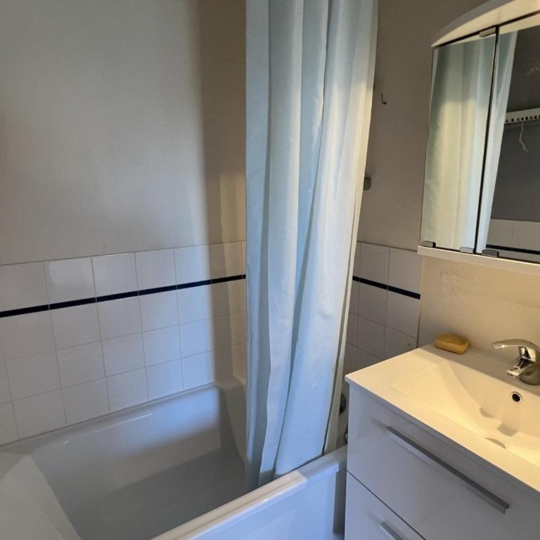 Appartement 2 pièces avec balcon et accès direct plage à Cabourg, animaux admis - FR-1-487-352 - Appartamento - 7