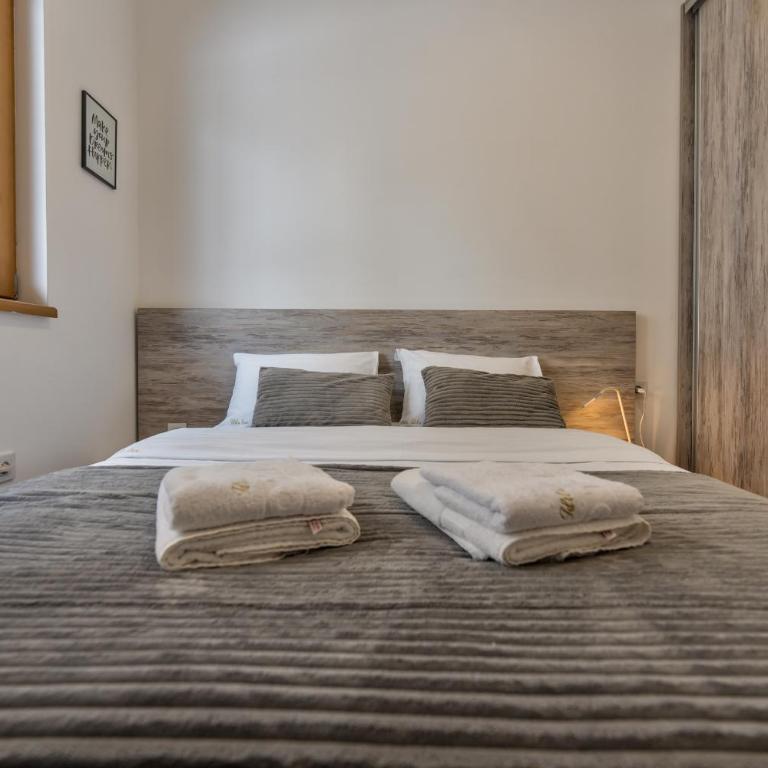 Idila Lux - One-Bedroom Apartment - 37