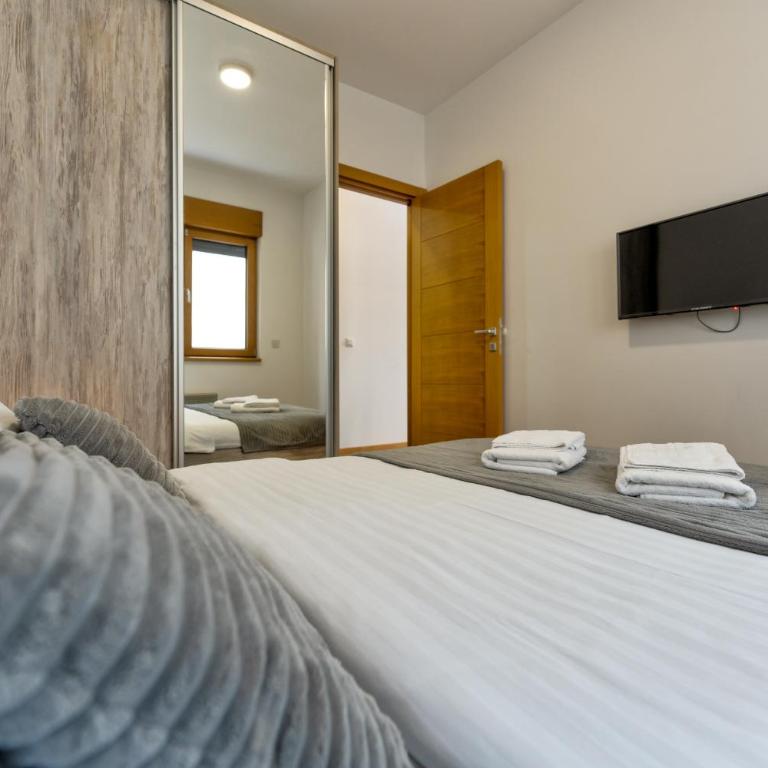 Idila Lux - One-Bedroom Apartment - 34