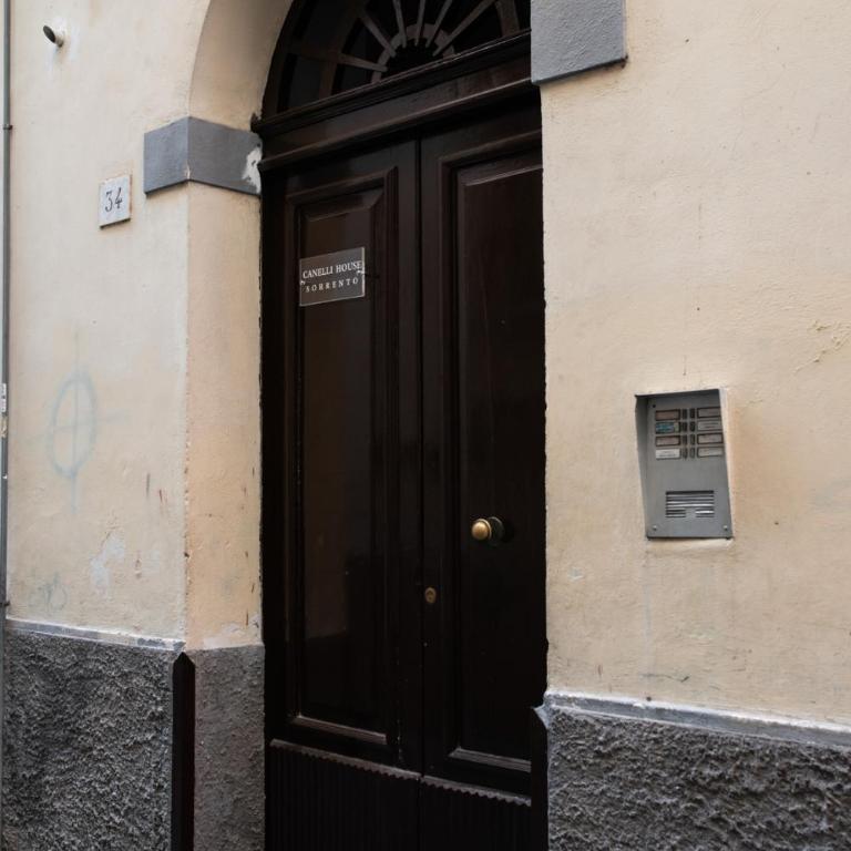 CANELLI HOUSE SORRENTO - Camera Tripla - 23