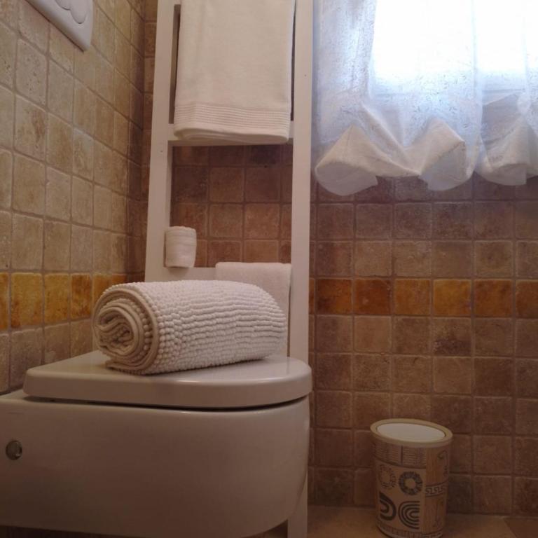 Trullo Bianco Ulivo - Two-Bedroom House - 29