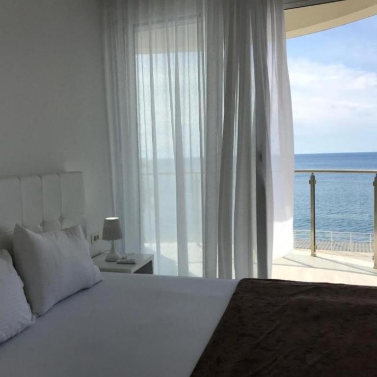 Paradise beachfront view 1 - Two-Bedroom Apartment - 54