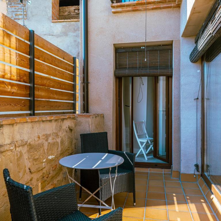 Apartamentos Vino Tinto y Restaurante Tomate Rosa - Apartamento con terraza - 9
