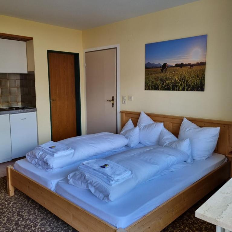 Gästehaus Köpf - Niedrigpreis-Doppelzimmer mit Balkon oder Terrasse – nicht renoviert - 2