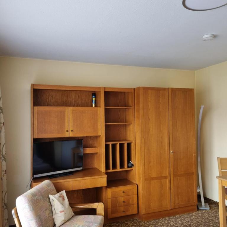 Gästehaus Köpf - Niedrigpreis-Doppelzimmer mit Balkon oder Terrasse – nicht renoviert - 3