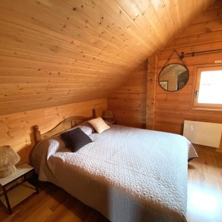 Chalet 5 pièces avec terrasse et parking - FR-1-504-624 - Chalet - 14