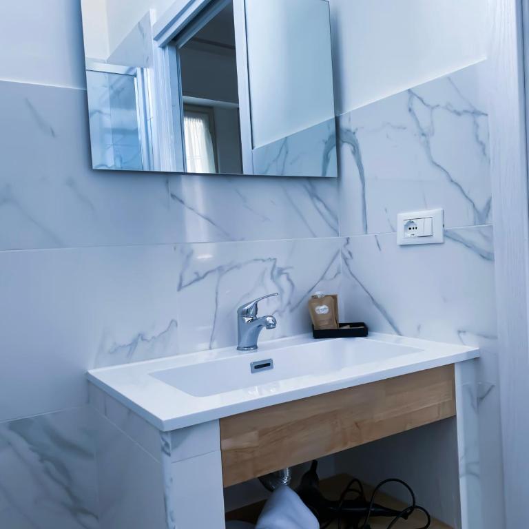 Leone Suite B&B & Restaurant AIC - Studio - 6