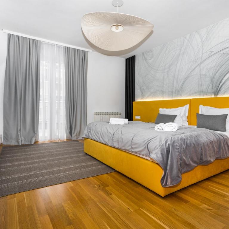 ApartVilla Art of Living luxury suite - Three-Bedroom Apartment - 18