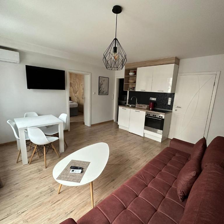The Pearl - One-Bedroom Apartment - 4
