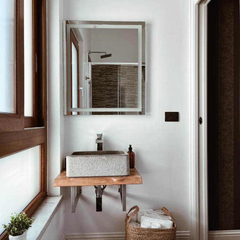 KeRo Luxury Rooms - Deluxe Double Room - 5