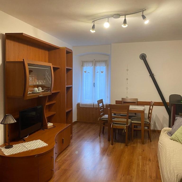 Appartamento Alessio - Appartamento con 2 Camere da Letto - 2