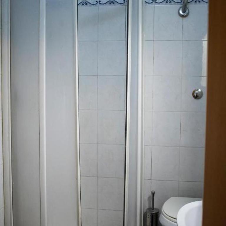 Andromeda by Gialel - Chambre Double ou Lits Jumeaux avec Salle de Bains Privative Externe - 17