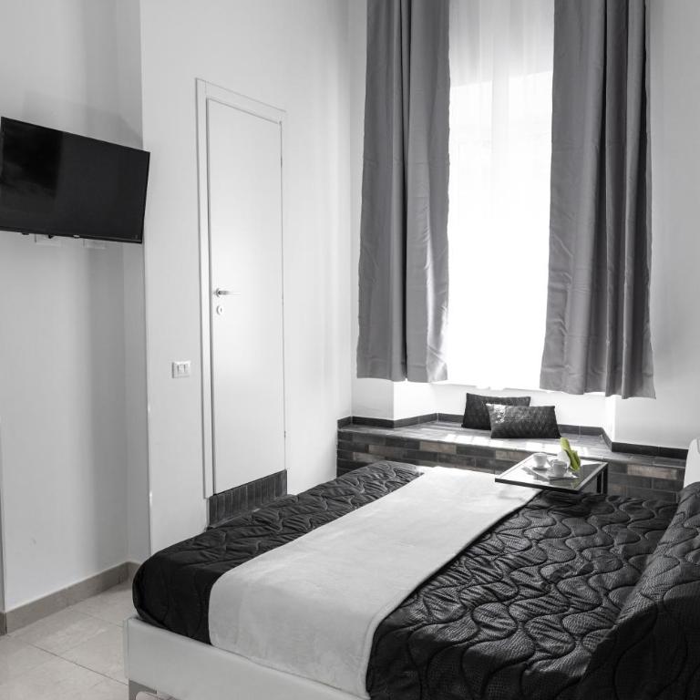 Emperooms Guest House - Camera Matrimoniale con Bagno Privato - 8