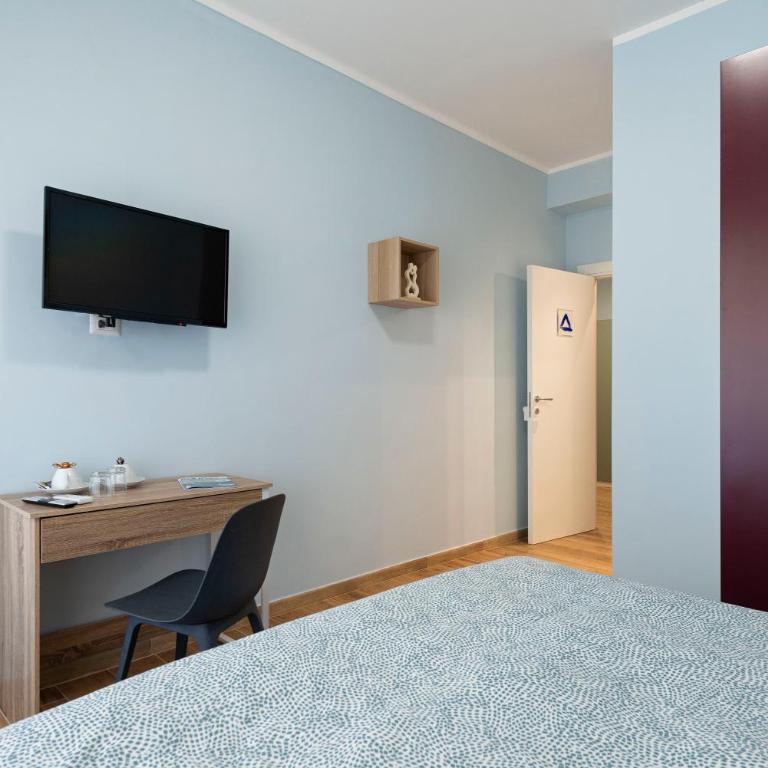RomeCookSea Guest House - Camera Matrimoniale Deluxe con Doccia - 3