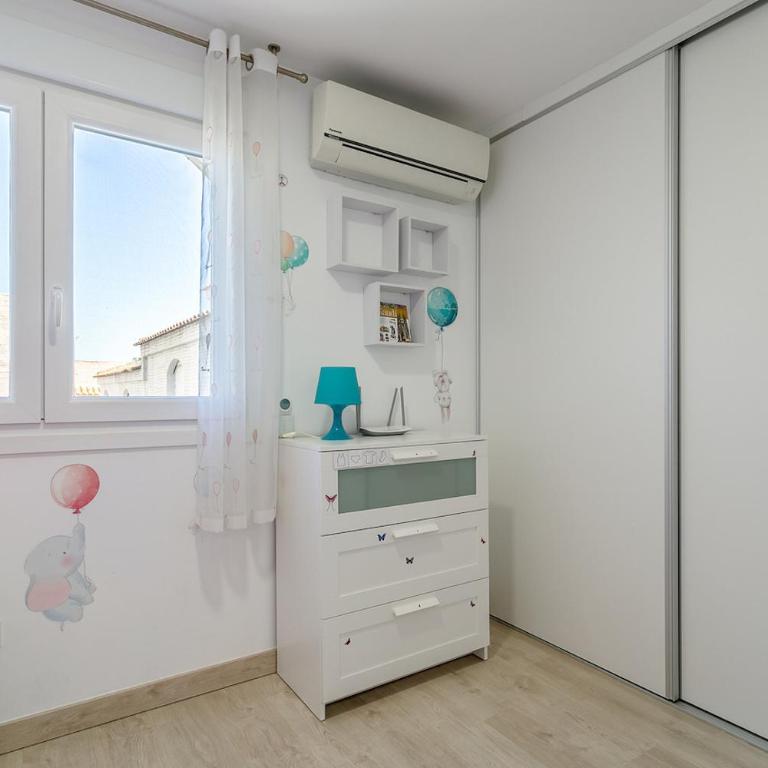 Bonita casa en urbanización privada muy cerca del mar y de Alicante - Two-Bedroom House - 13