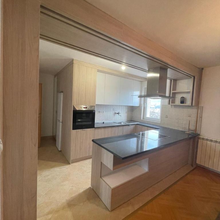 Apartments in villa Sabb for rent - Three-Bedroom Apartment - 29
