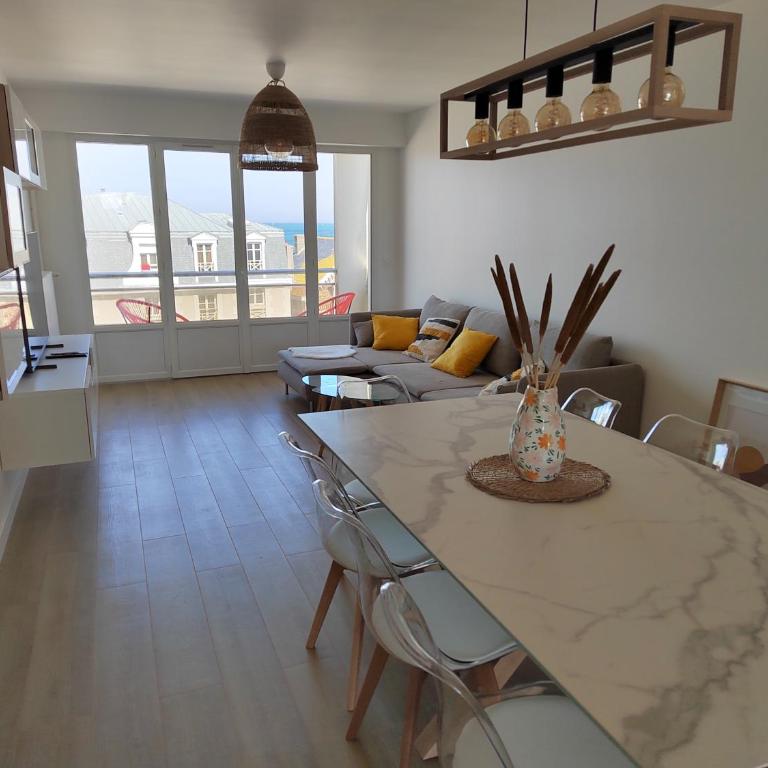 Ker Romain - Sea View - 3 bedrooms Appt - Apartamento de 3 dormitorios - 2