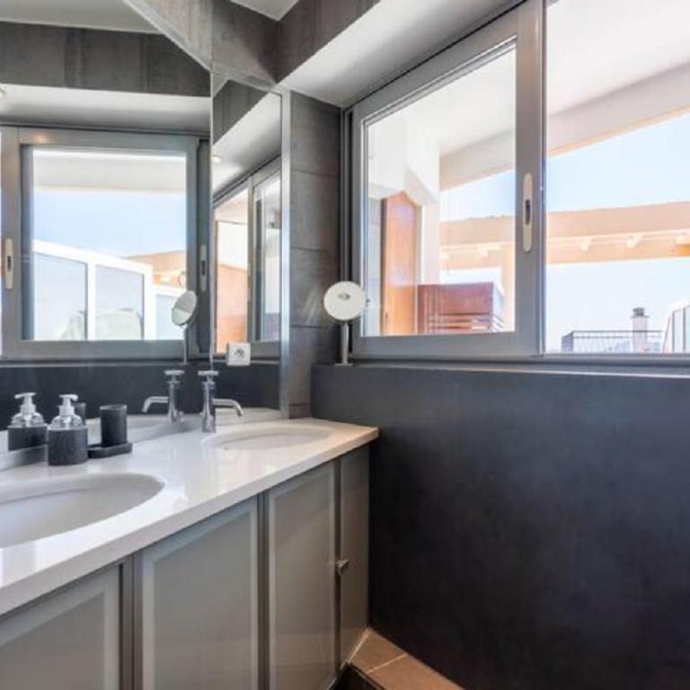 Centrally located flat with sea view terrasse - Appartement 2 Chambres - 9