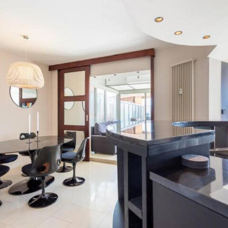 Centrally located flat with sea view terrasse - Appartement 2 Chambres - 8
