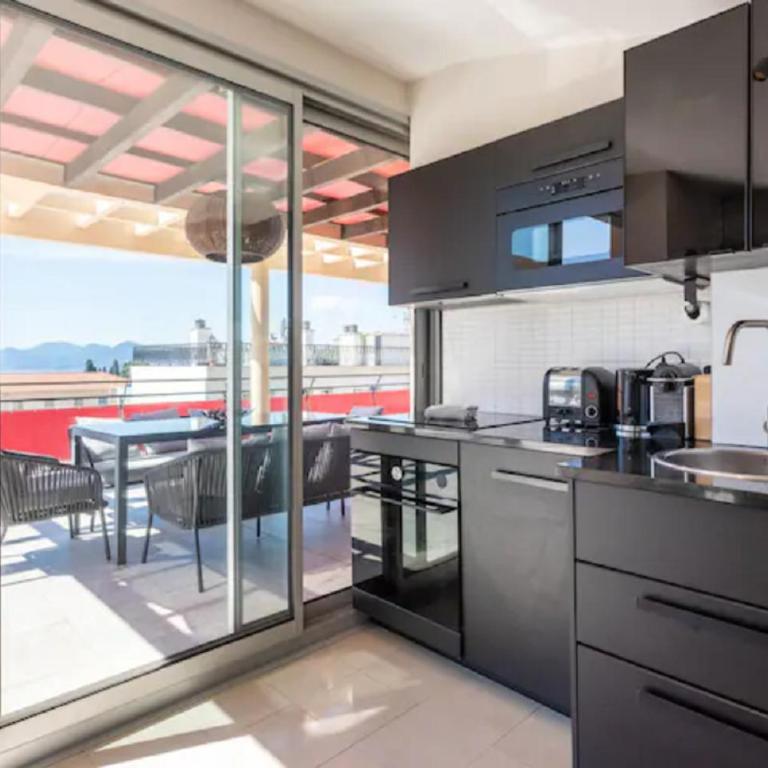 Centrally located flat with sea view terrasse - Appartement 2 Chambres - 3