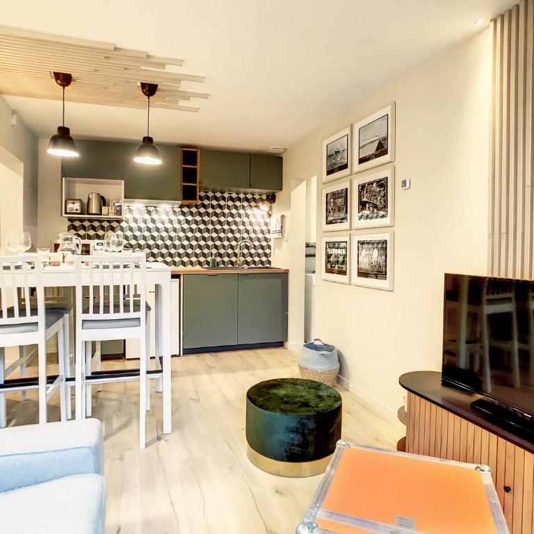 Appartement Ancely tout neuf déco aéro - parking gratuit - Proche Blagnac - Apartment mit 2 Zimmern - 14