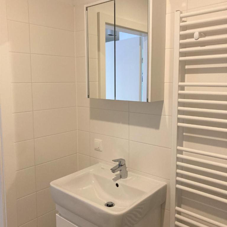 Reload by BestChoice - FREE Parking - Self Check-in - Apartment mit Balkon - 8