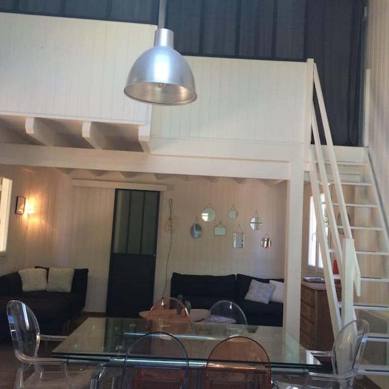 Maison cabane proche océan/bassin !!! - Villa - 25