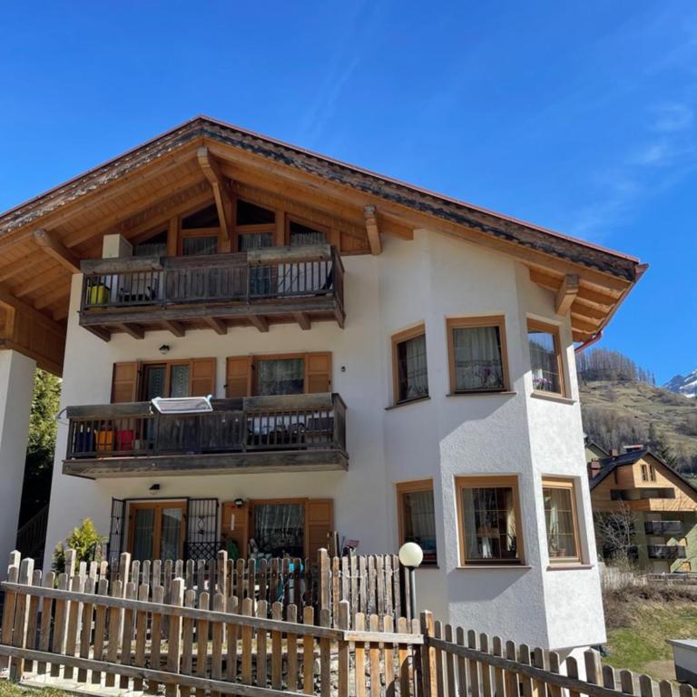 Alpino Charme Apartments - Penthouse-Apartment - 6