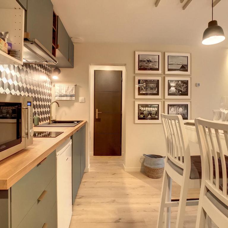 Appartement Ancely tout neuf déco aéro - parking gratuit - Proche Blagnac - Apartment mit 2 Zimmern - 38