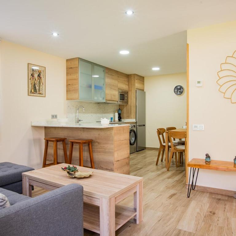 Apartamentos La Cortina - Two-Bedroom House - 5