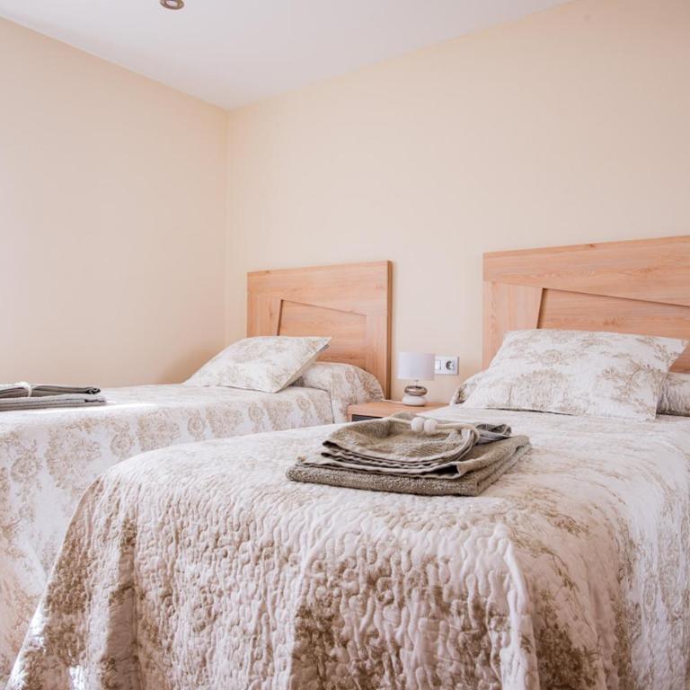 Apartamentos La Cortina - Two-Bedroom House - 13