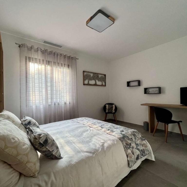 Chambres d’hôtes Le Moment Pour Soi - Mougins - Chambre Double - Vue sur Jardin - 5