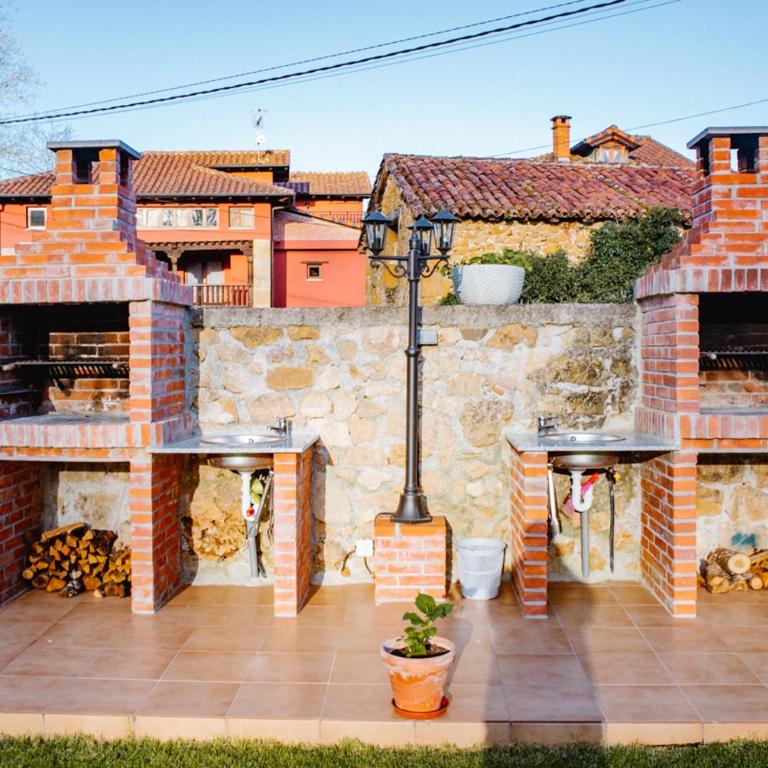 Apartamentos La Cortina - Four-Bedroom House - 24