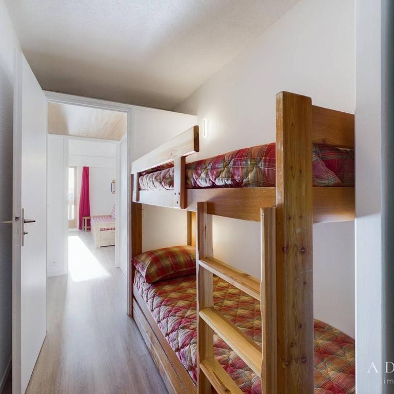 Studio Cabine 6 Pers. Exposé Sud-Ouest, Centre Station, Proche Commerces et Remontées Mécaniques - FR-1-398-502 - Studio - 3